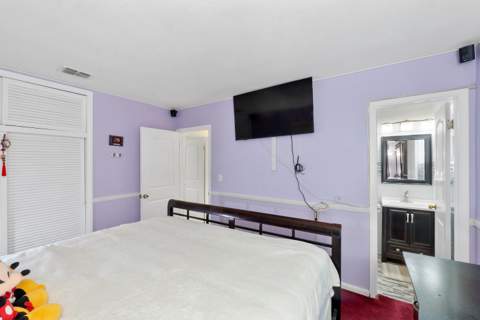 7081 Taylor Street, Hollywood FL - photo 20 of 22