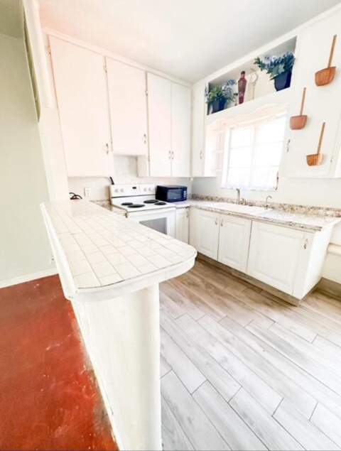 113 N Lakeside Drive ##5 & #6, Lake Worth Beach FL - photo 15 of 30