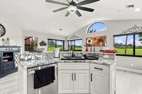 7221 Hearth Stone Avenue, Boynton Beach FL - photo 12 of 68