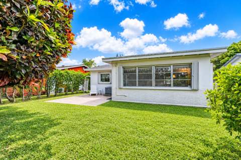 7307 NW 62nd Street, Tamarac FL - photo 16 of 47