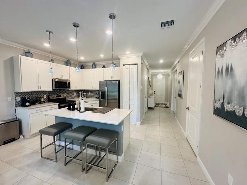 3 bedroom Townhouse at 14668 Three Ponds Trail, Avalon Trails At Villages Of Oriole Pud, Delray Beach — photo 4