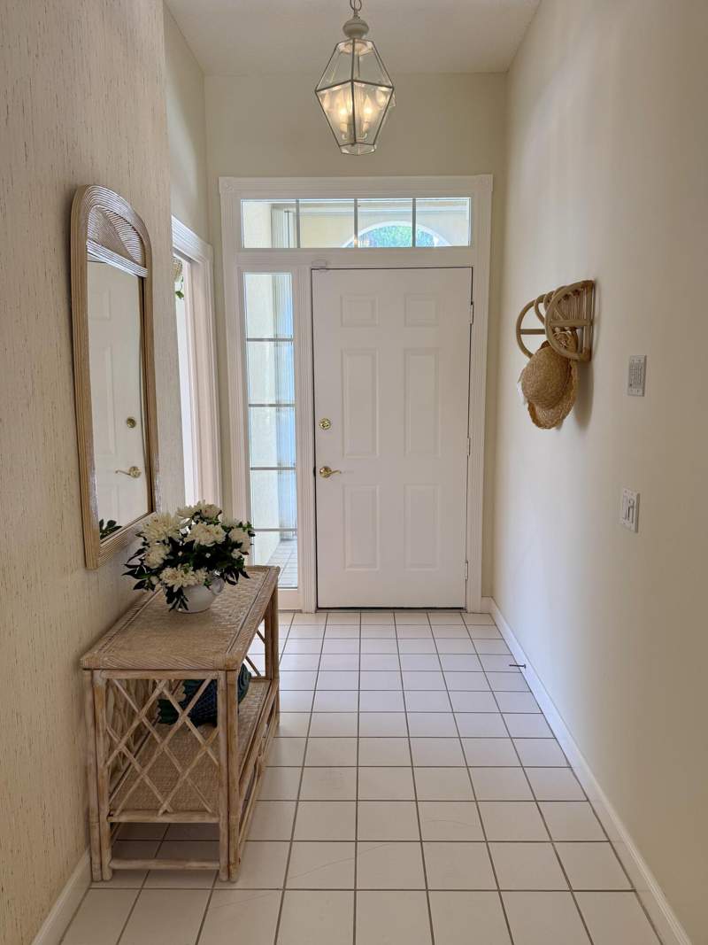 3 bedroom Single Family Residence at 100 Winter Club Court, Oaks Oaks East 1, Palm Beach Gardens — photo 3