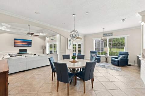 8008 Links Way, Port St. Lucie FL - photo 18 of 103