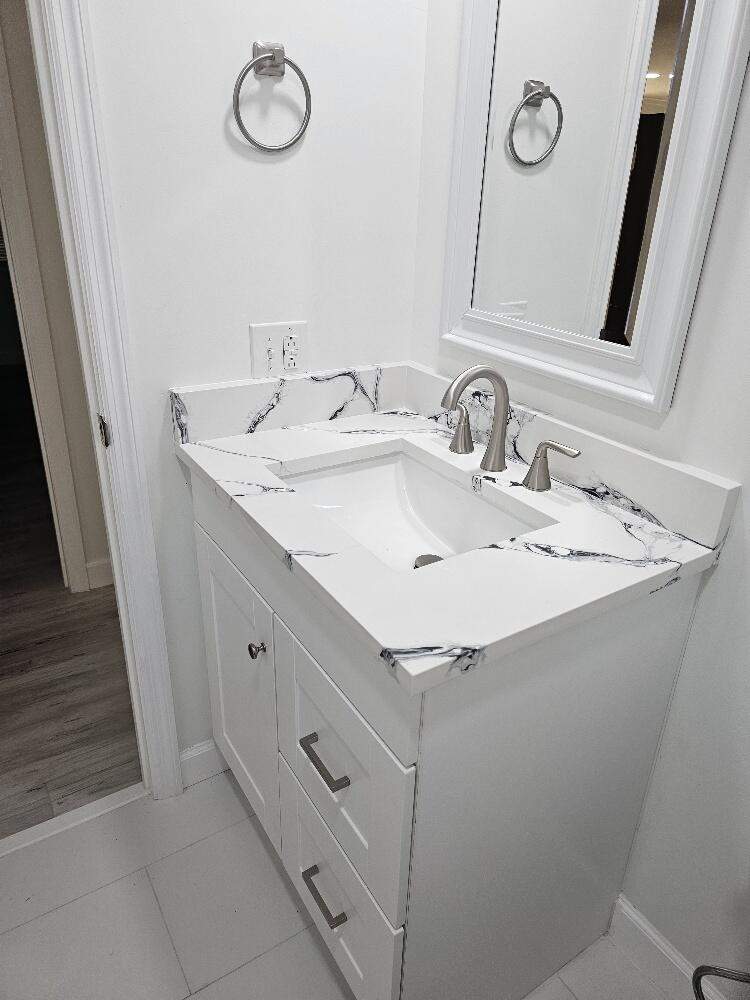 2 bedroom Manufactured Home at 179 NE Emerald Drive, PineLake Village, Jensen Beach — photo 5