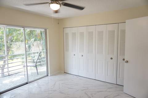 33 Windsor B, West Palm Beach FL - photo 6 of 9