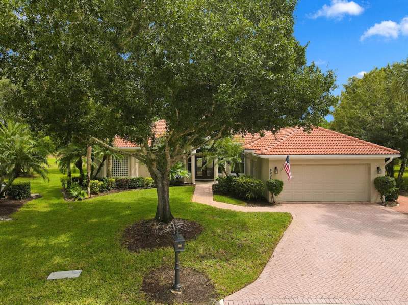 3 bedroom Single Family Residence at 8008 Links Way, PGA Village - Cypress Point, Port St. Lucie — photo 3
