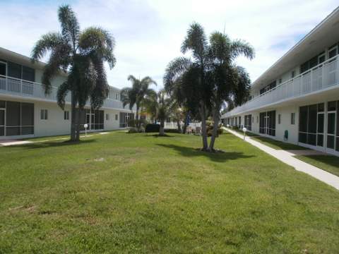 2100 NE 38th Street #110, Lighthouse Point FL - photo 19 of 25
