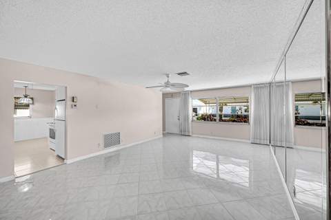 1515 SW 21st Street, Boynton Beach FL - photo 6 of 29