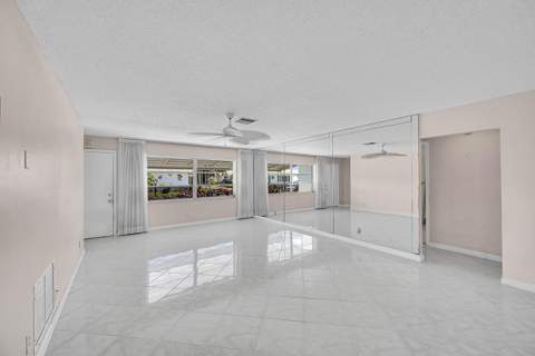 1515 SW 21st Street, Boynton Beach FL - photo 7 of 29