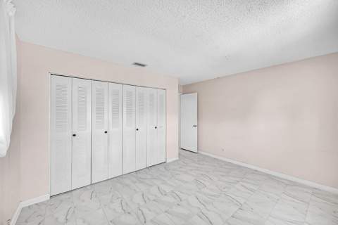 1515 SW 21st Street, Boynton Beach FL - photo 15 of 29