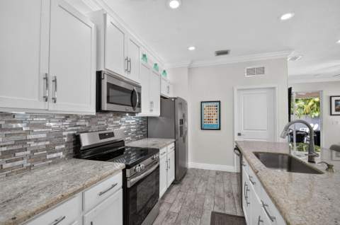 4065 Tomoka Drive, Lake Worth FL - photo 10 of 38