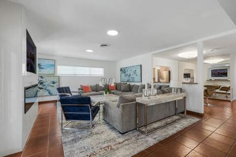 325 Coconut Isle Drive, Fort Lauderdale FL - photo 11 of 35
