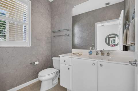 7701 Cardinal Court, West Palm Beach FL - photo 7 of 65