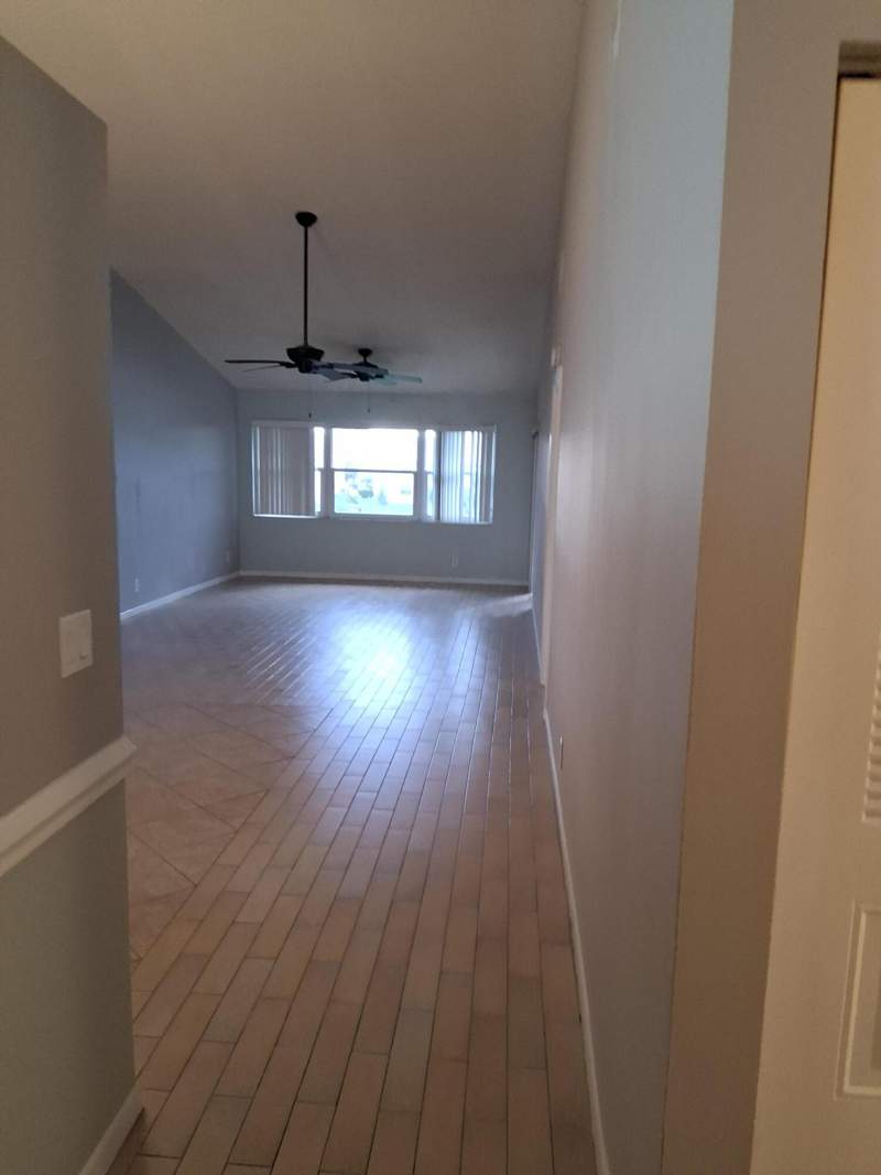 2 bedroom Condominium at 4693 E Lucerne Lakes Boulevard #202, Lucerne Greens Condo, Lake Worth — photo 2