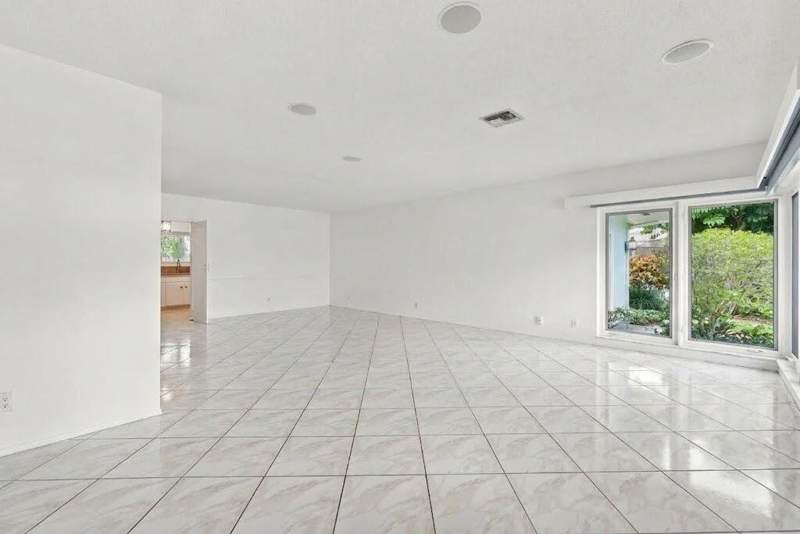 2 bedroom Stock Cooperative at 1431 S Ocean Boulevard #Unit 28, Palm Club Co-Op, Pompano Beach — photo 4