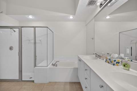 7701 Cardinal Court, West Palm Beach FL - photo 23 of 65