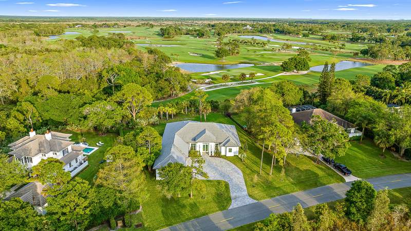 4 bedroom Single Family Residence at 18211 SE Old Trail Drive, Old Trail - Ranch Colony, Jupiter — photo 2