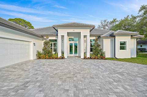 18211 SE Old Trail Drive, Jupiter FL - photo 7 of 58