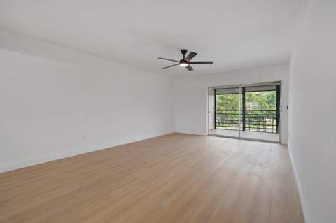 23345 Carolwood Lane #406, Boca Raton FL - photo 11 of 36