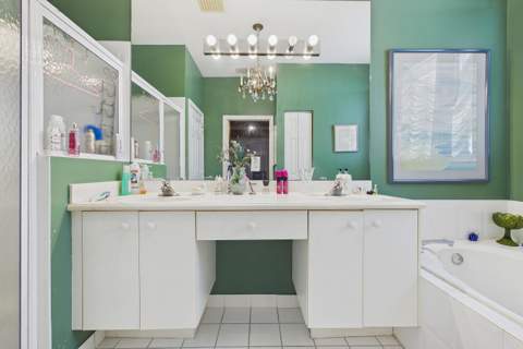 7032 Cataluna Circle, Delray Beach FL - photo 16 of 33