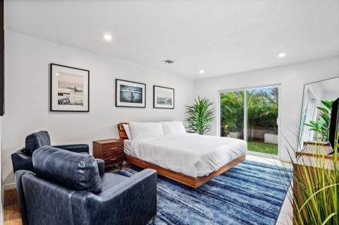 2041 NE 30th Street, Fort Lauderdale FL - photo 18 of 43