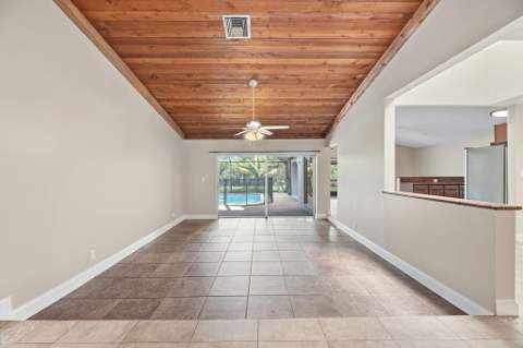 4790 NW 85th Avenue, Lauderhill FL - photo 8 of 42