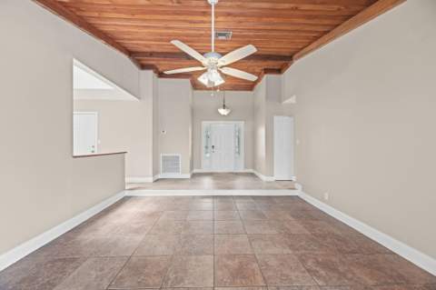 4790 NW 85th Avenue, Lauderhill FL - photo 9 of 42