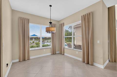 11117 Lynwood Palm Way, Palm Beach Gardens FL - photo 13 of 137