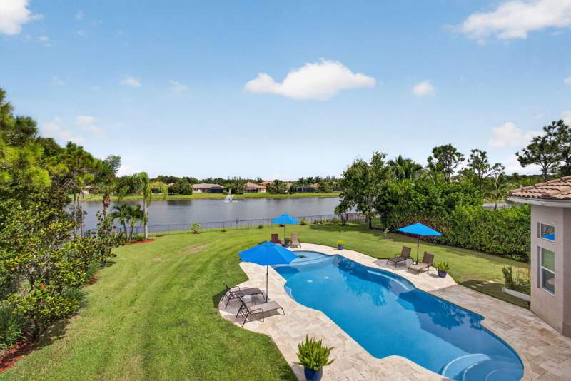 4 bedroom Single Family Residence at 11117 Lynwood Palm Way, Bayhill Estates, Palm Beach Gardens — photo 3
