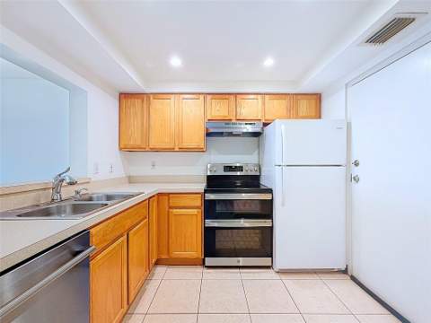 4025 N Federal Highway #227B, Oakland Park FL - photo 8 of 24