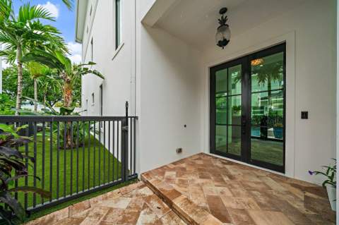 481 Ocean Ridge Way, Juno Beach FL - photo 6 of 101