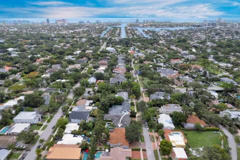 805 SE 10th Street, Fort Lauderdale FL - photo 18 of 33