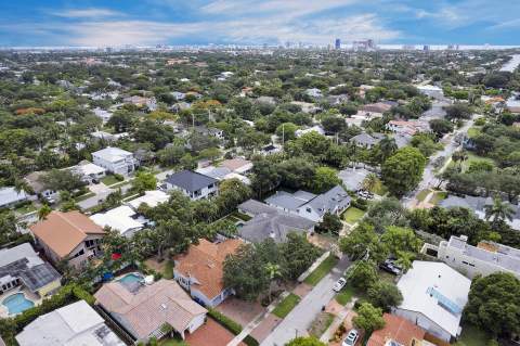 805 SE 10th Street, Fort Lauderdale FL - photo 19 of 33