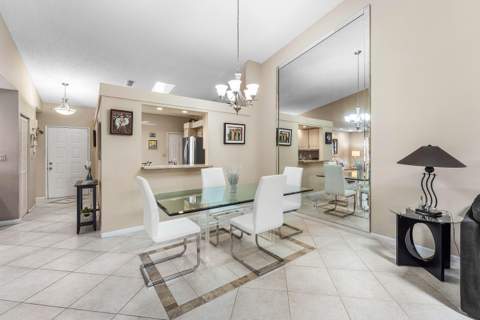 6375 Kings Gate Circle, Delray Beach FL - photo 13 of 46