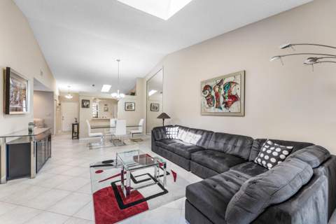 6375 Kings Gate Circle, Delray Beach FL - photo 18 of 46