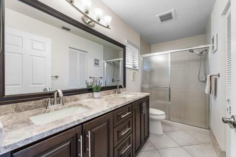 6375 Kings Gate Circle, Delray Beach FL - photo 22 of 46
