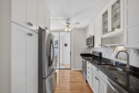 1071 Sugar Sands Boulevard #8, Singer Island FL - photo 23 of 70
