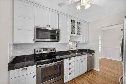 1071 Sugar Sands Boulevard #8, Singer Island FL - photo 21 of 70