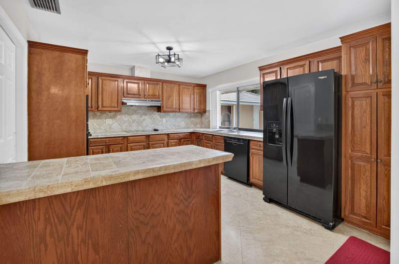 3 bedroom Single Family Residence at 4441 Saint Andrews Drive, Pine Tree Golf Club, Boynton Beach — photo 4