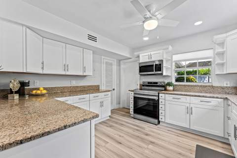 233 Lake Terrace, Delray Beach FL - photo 13 of 48