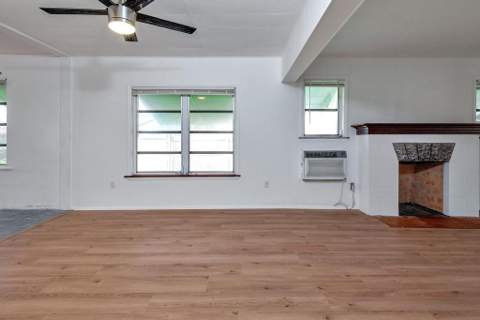 713 10th Avenue, Lake Worth Beach FL - photo 7 of 31