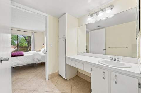 6585 Somerset Drive #102, Boca Raton FL - photo 13 of 29