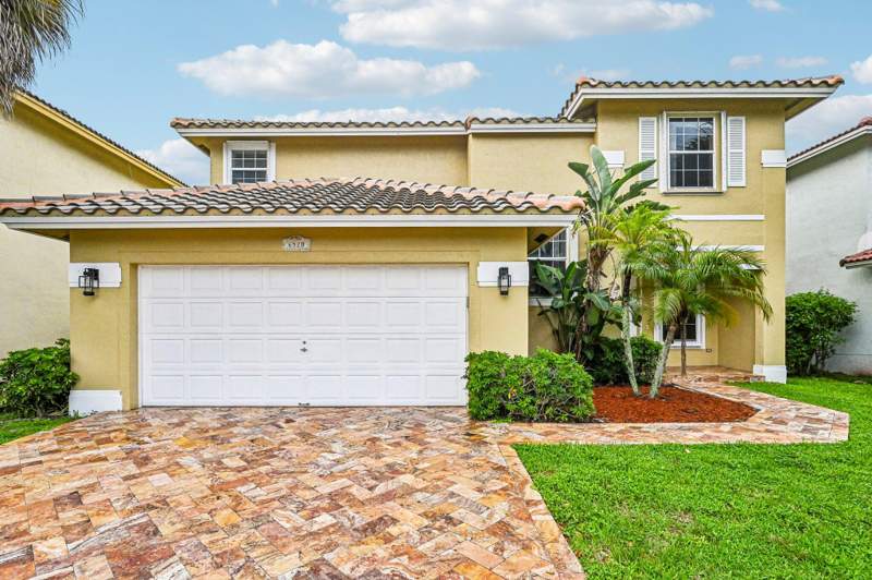4 bedroom Single Family Residence at 6520 NW 41st Terrace, Cocobay, Coconut Creek — photo 4