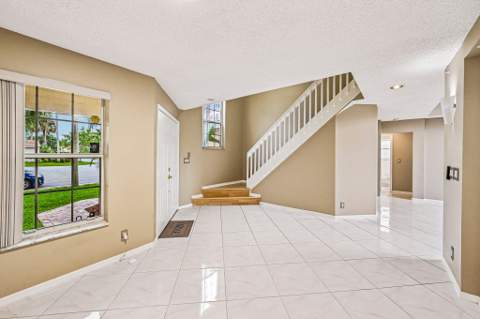 6520 NW 41st Terrace, Coconut Creek FL - photo 8 of 50