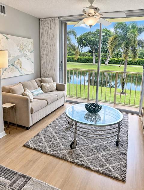 7145 Huntington Lane #205, Delray Beach FL - photo 11 of 43