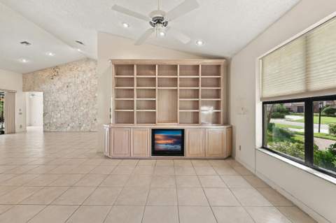 10695 Stonebridge Boulevard, Boca Raton FL - photo 16 of 80