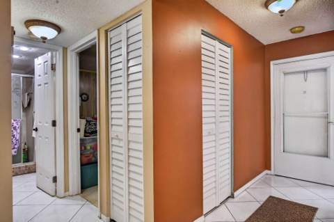 5860 NW 44th Street #510, Lauderhill FL - photo 8 of 29