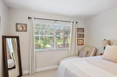 12078 165th Road, Jupiter Farms FL - photo 9 of 21