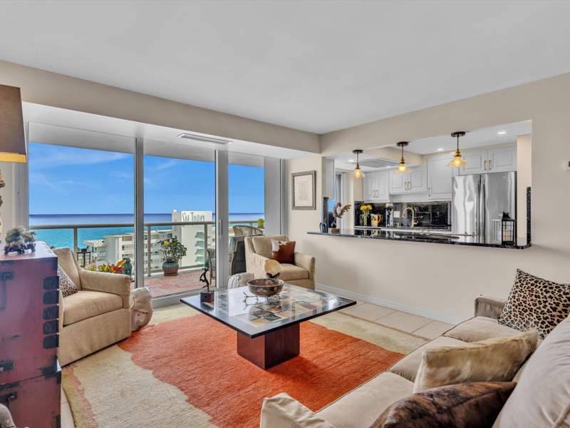 2 bedroom Condominium at 2841 N Ocean Boulevard #1708, Vantage View Condo, Fort Lauderdale — photo 3