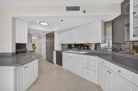 600 Ocean Drive #9A, Juno Beach FL - photo 15 of 90